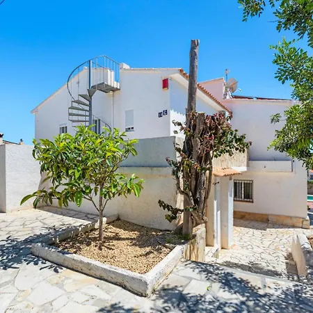 Venus - Plusholidays Vila *