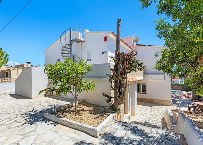 Venus - Plusholidays Villa *